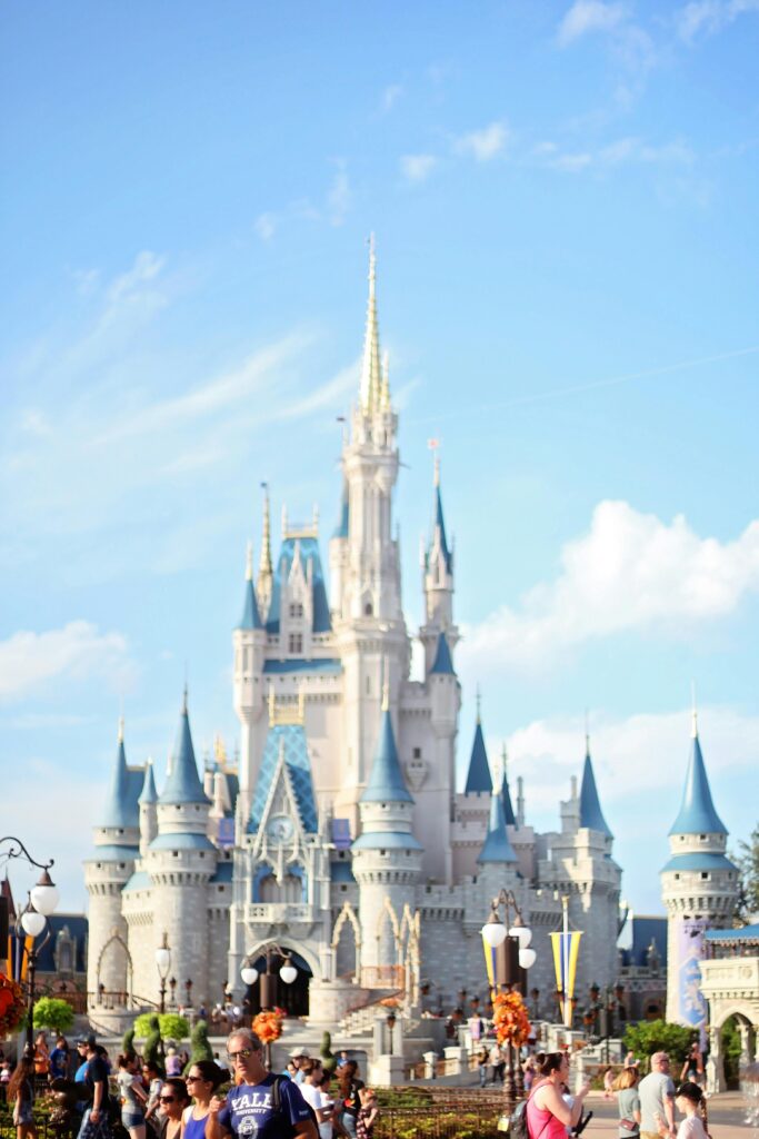 What's the best way to get to Disneyland Paris?